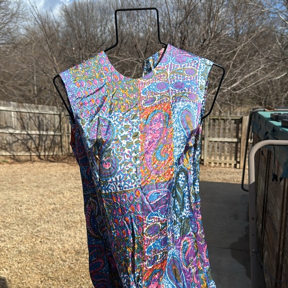 Vintage Basila SILKY Thin Sleeveless Shift Dress Paisley 37 Ua 1960s 1970s